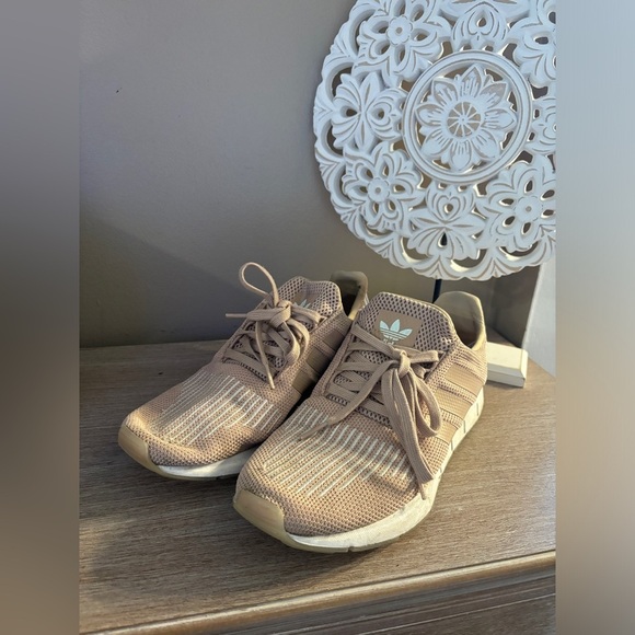 Adidas Swift Run Sneakers - Picture 2 of 10